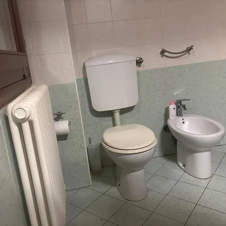 Casa Angelo Феррара